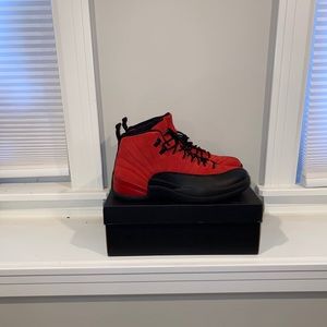 Jordan 12 reverse flu game
